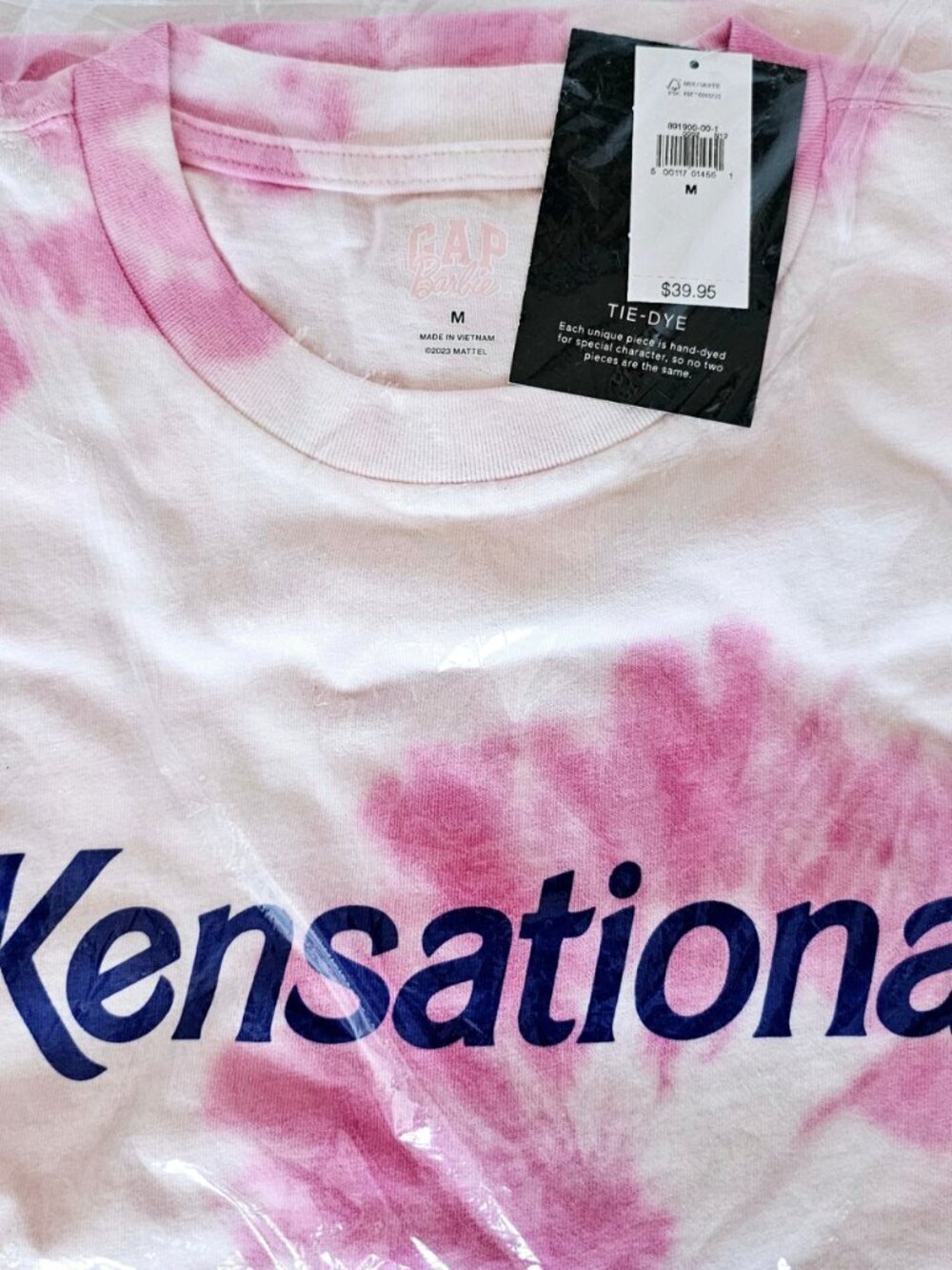 😍 NWT 😍 Gap × Barbie™ Kensational Graphic T-Shirt, Unisex Size M - Picture 3 of 6